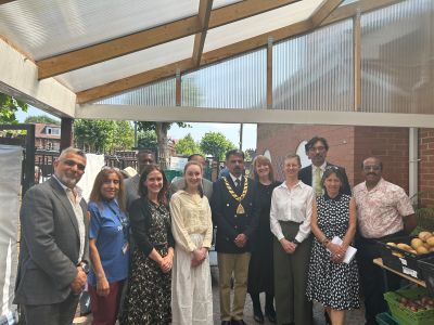 Dr de Gruchy visit Central Mosque of Brent
